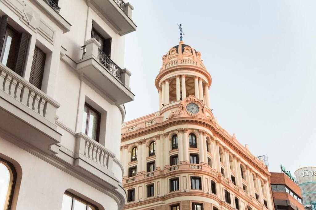 Apartamento En Plaza Callao Мадрид Екстериор снимка